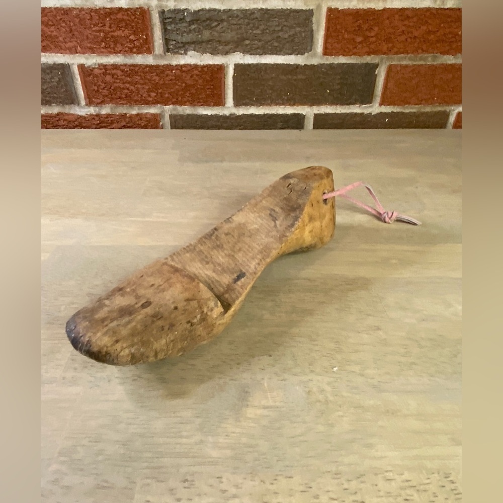 Primitive Antique Hand Carved Colonial‎ Wooden Shoe Form Mold Cobbler 1800's